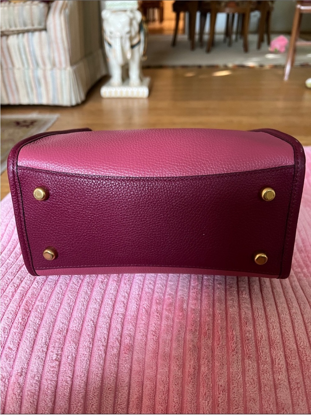 Coach Field tote 22 EUC. - Picture 13 of 14